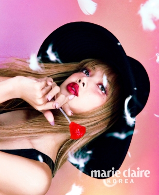2025_-_Set_03_-_Marie_Claire_Korea_Special_Beauty_Issue_-_Vol__1_282229.jpg