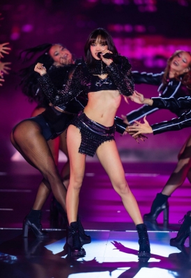 Lisa_-_Victoria_s_Secret_Fashion_Show_Performance_2024_2814529.jpg