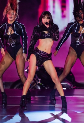 Lisa_-_Victoria_s_Secret_Fashion_Show_Performance_2024_2815029.jpg