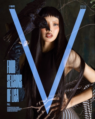 V_Magazine_Spring_2025_28329.jpg