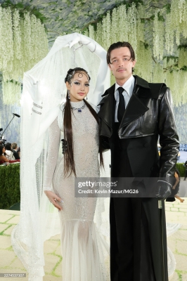 Click to view full size image
==============
Met_Gala_2026_2810729.jpg Met_Gala_2026_2810729.jpg