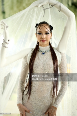 Click to view full size image
==============
Met_Gala_2026_2810929.jpg Met_Gala_2026_2810929.jpg