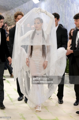 Click to view full size image
==============
Met_Gala_2026_2812929.jpg Met_Gala_2026_2812929.jpg