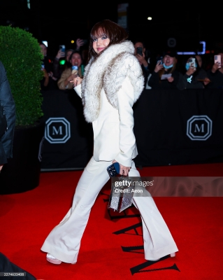 Click to view full size image
==============
Met_Gala_After_Party_-_Arrivals___Departures_2026_28529.jpg Met_Gala_After_Party_-_Arrivals___Departures_2026_28529.jpg