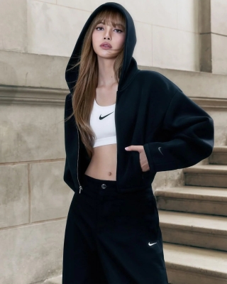 Nike_-_Promotional_Shoot_2026_28329.jpg